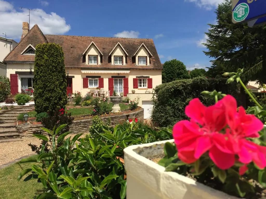 La Noisetière - Photo 1