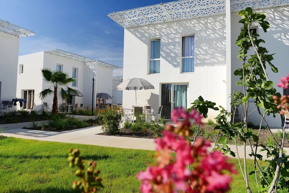 Résidence Prestige Odalys Nakâra - Photo 1
