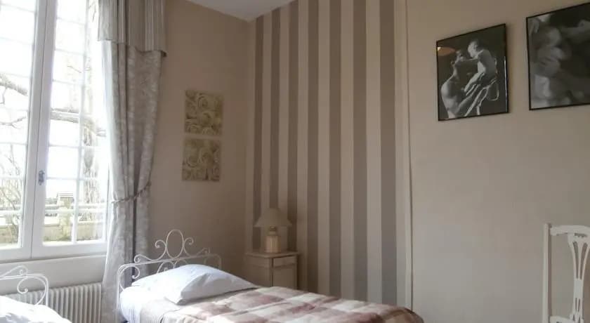 Aux Pommiers de Livaye - Photo 1