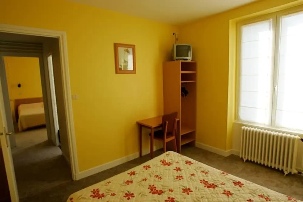Hotel des Voyageurs Restaurant Traiteur - Photo 1