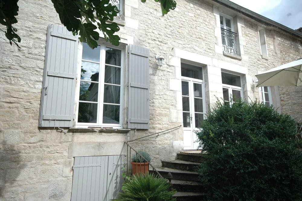 Heart of Chablis - Photo 1