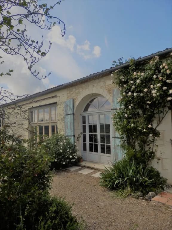Le Petit Coup - Photo 1