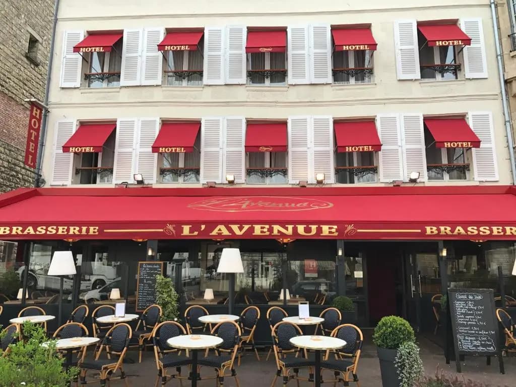 Hotel l'Avenue - Photo 1