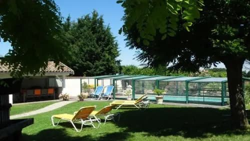 Les Glycines - Photo 1