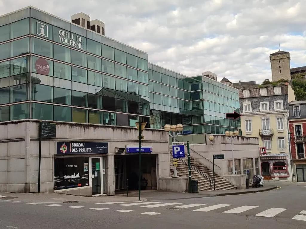 Hotel du Commerce et de Navarre - Photo 1