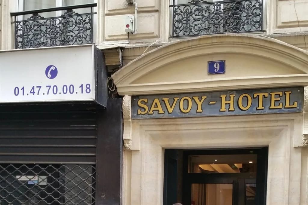 Hotel Savoy - Photo 1