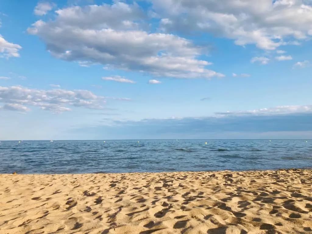 Studio Avec Terrasse a 300m de la Plage - Photo 1