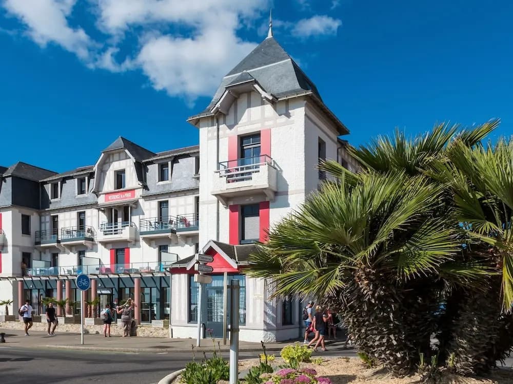 Apartment in Cote D'amour by La Baule Bay - Photo 1