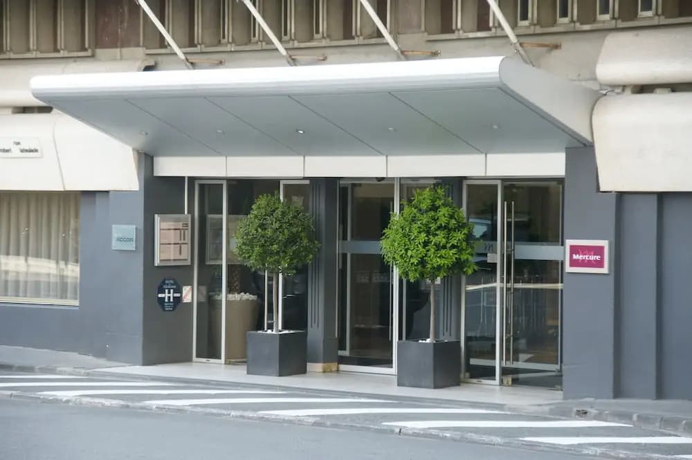 Mercure Bordeaux Centre Ville - Photo 1