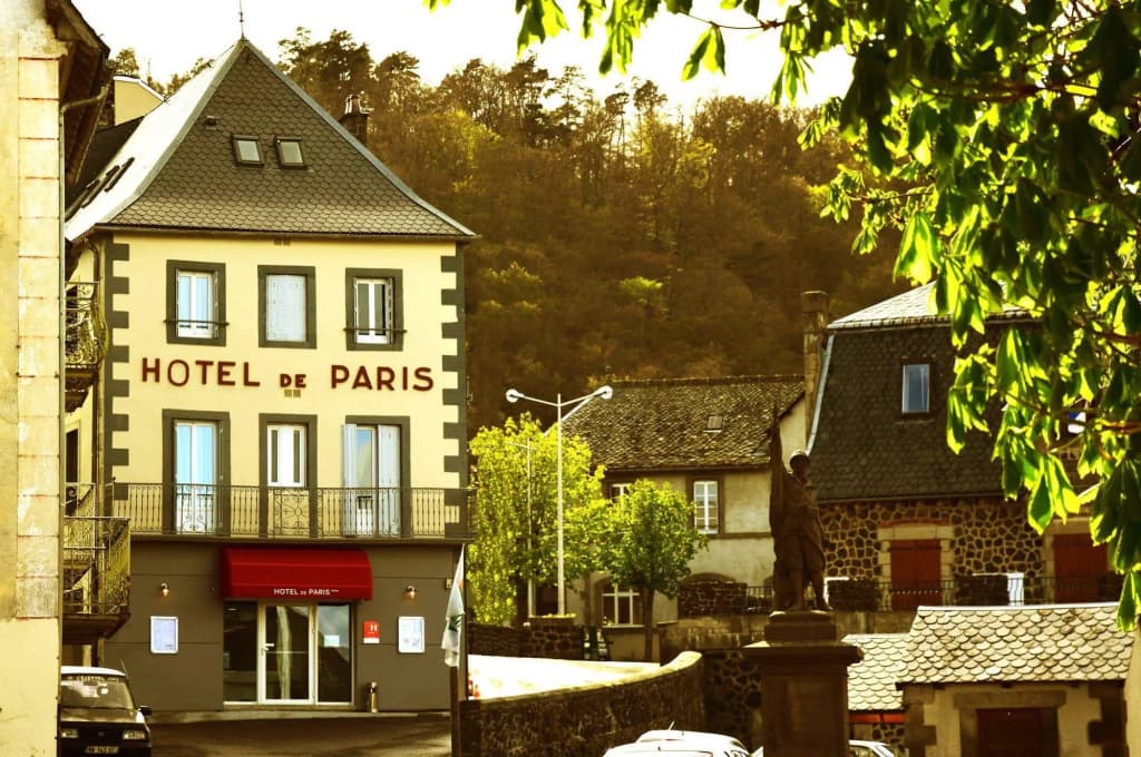 Hôtel de Paris - Photo 1