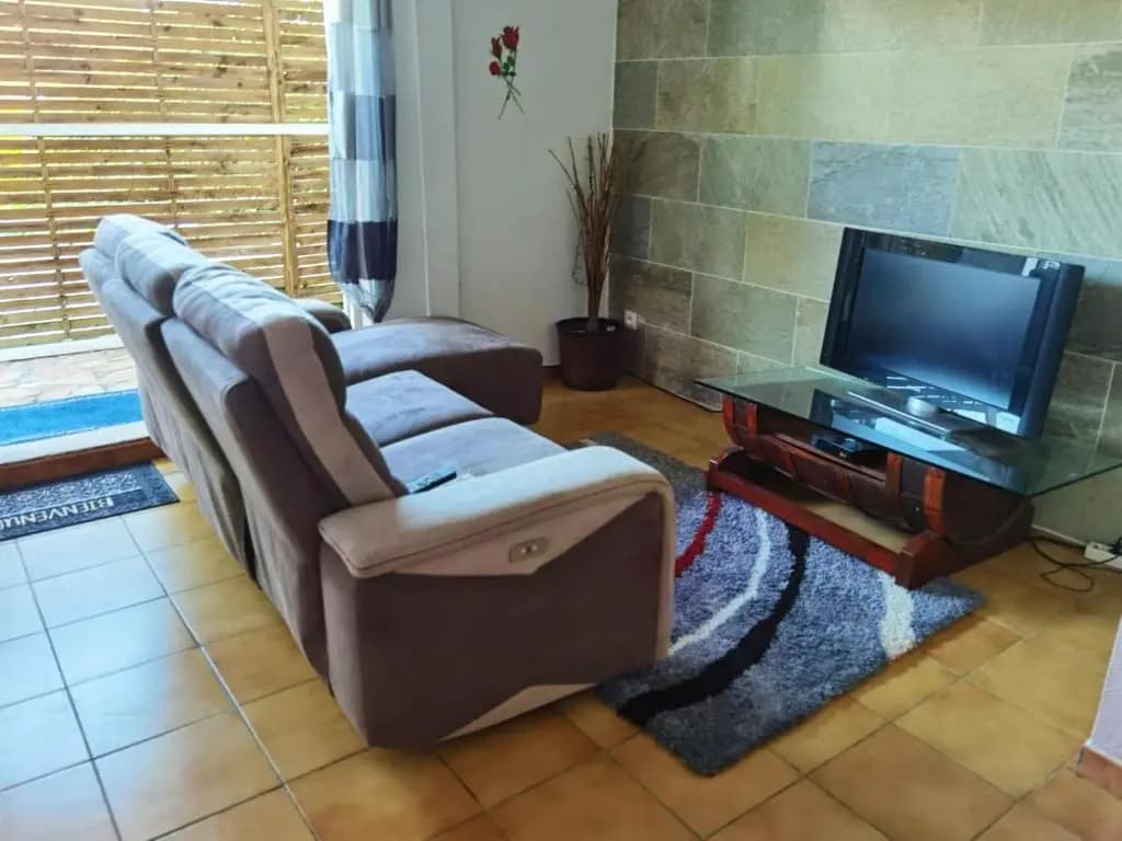 Appartement de 2 chambres avec jardin clos et wifi a Le Lamentin a 7 km de la plage - Photo 1
