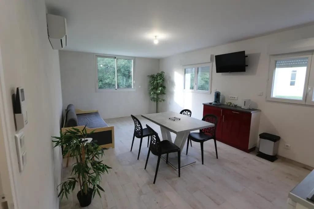 Appart' Hotel Cholet - Photo 1