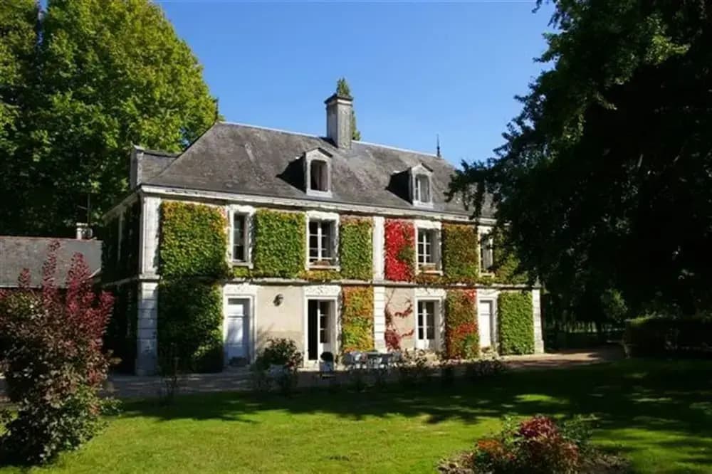 Hostellerie du Château de l'Isle - Photo 1