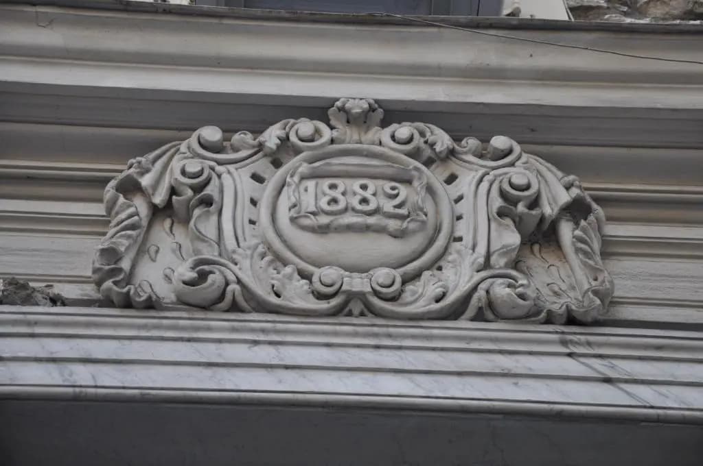 From 1882, romantic flat, in the Golden Square - Photo 1