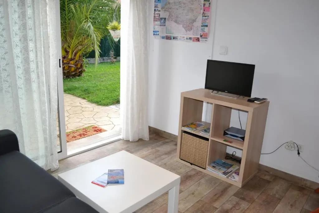 APPARTEMENT LES HIRONDELLES 2KM PLAGE-WiFI-JARDIN-PARKING-DRAPS ET SERVIETTES - Photo 1