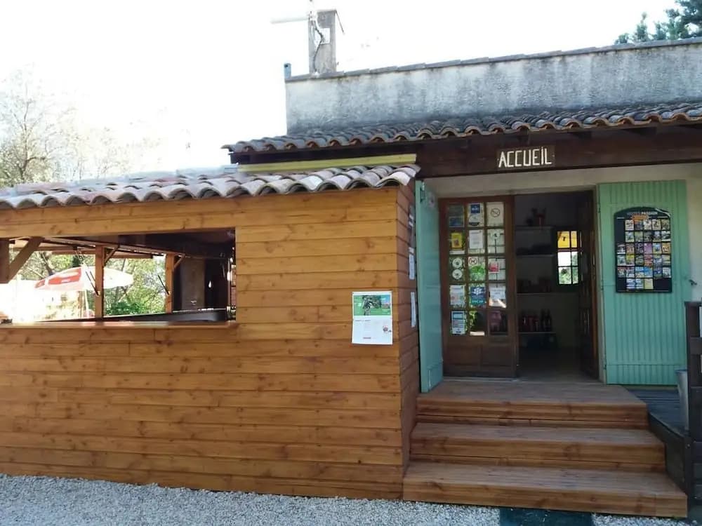 Camping L'Olivier - Photo 1