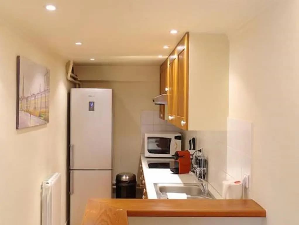 Montbazon - Photo 1