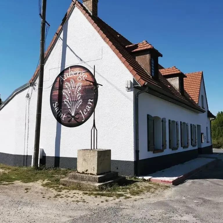 Auberge Saint-Jean - Photo 1