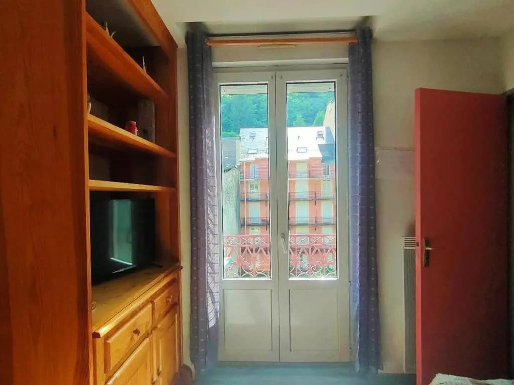 Appartement Cauterets, 3 pièces, 6 personnes - FR-1-234-228 - Photo 1