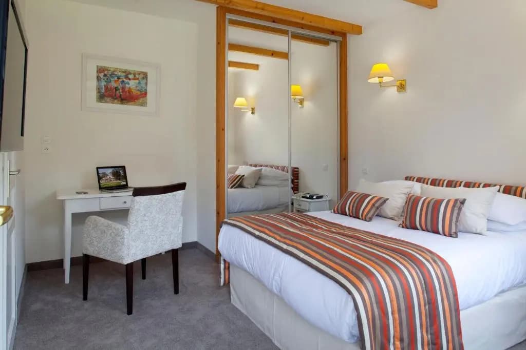 Hôtel Les Prateaux - Photo 1
