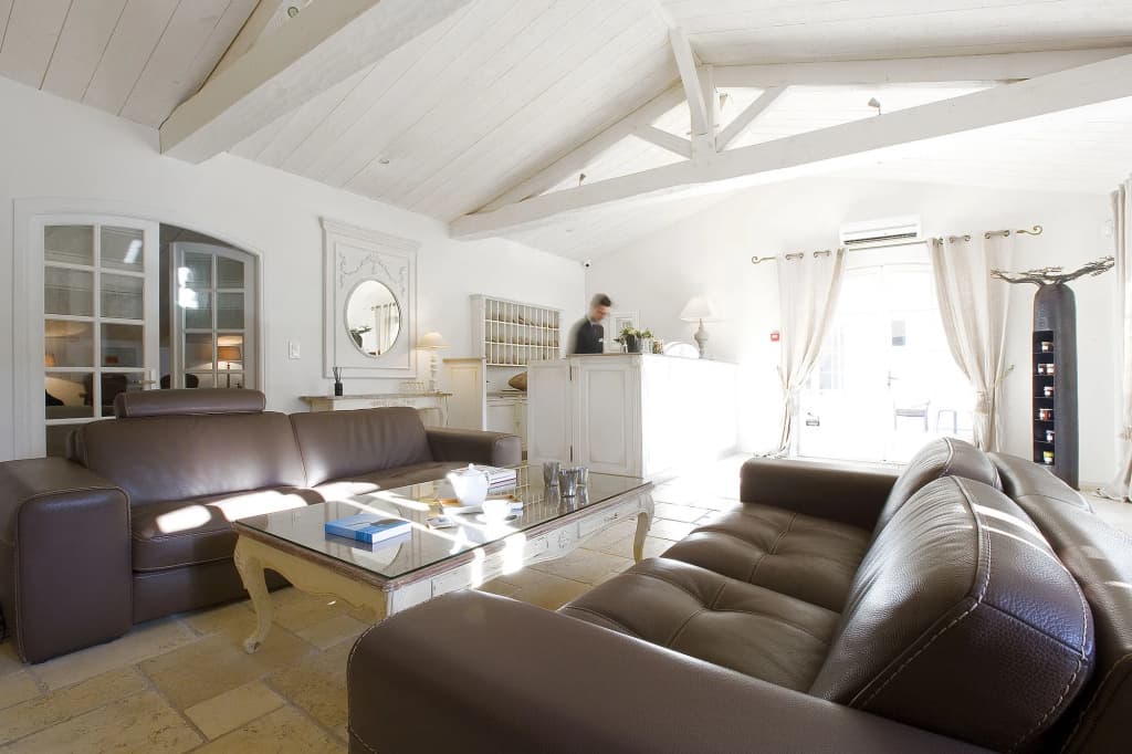 Le Clos Saint-Martin Hôtel & Spa - Photo 1