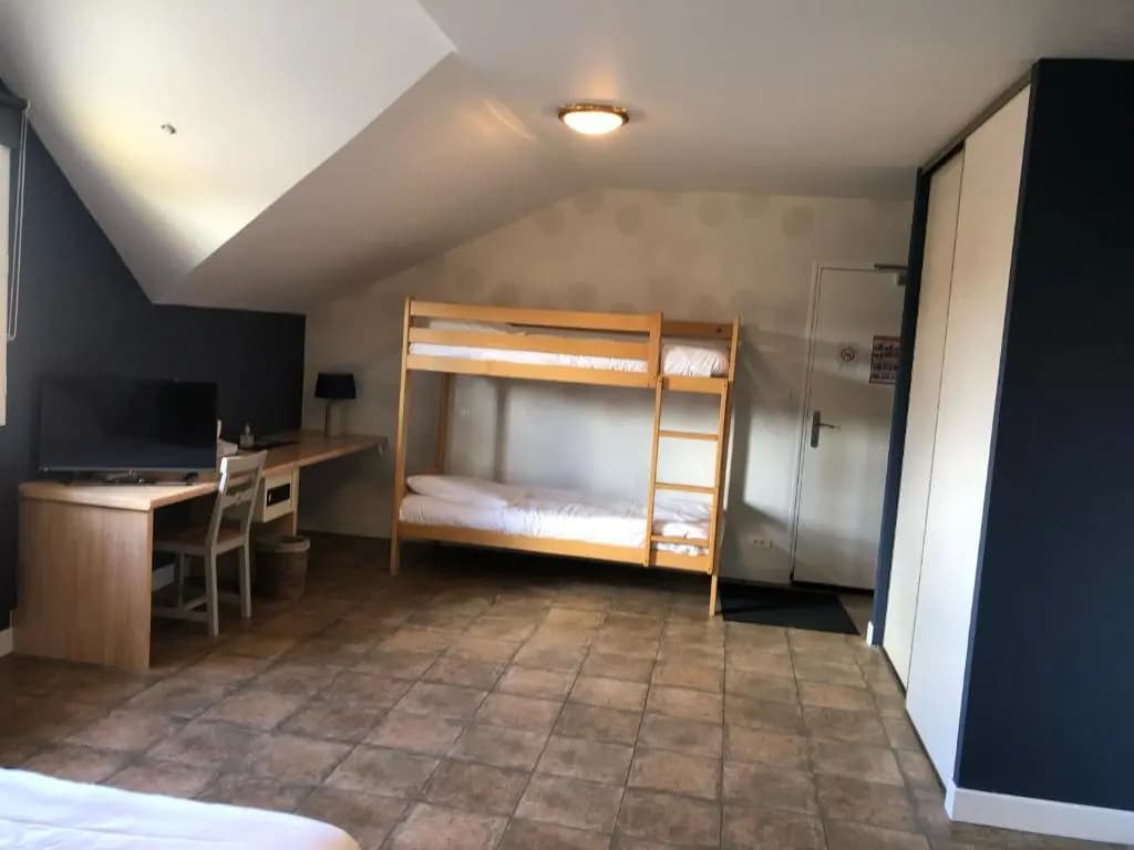Logis Volcan Sancy Spa - Photo 1