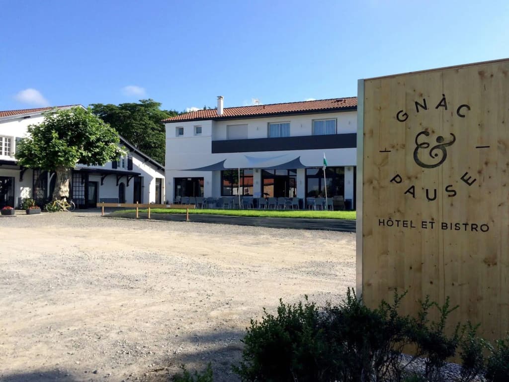 Hotel Gnac E Pause - Photo 1