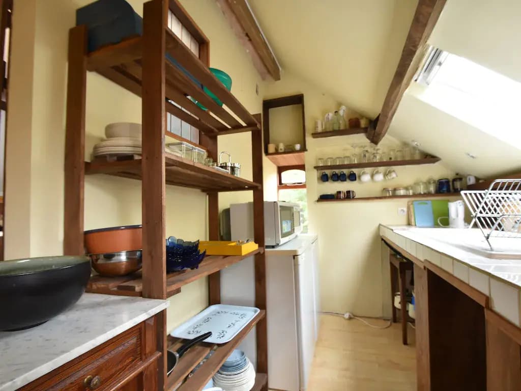 Cosy studio in wooded area with barbecue - Photo 1
