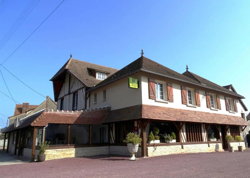 Hotel Le Vauban - Photo 1