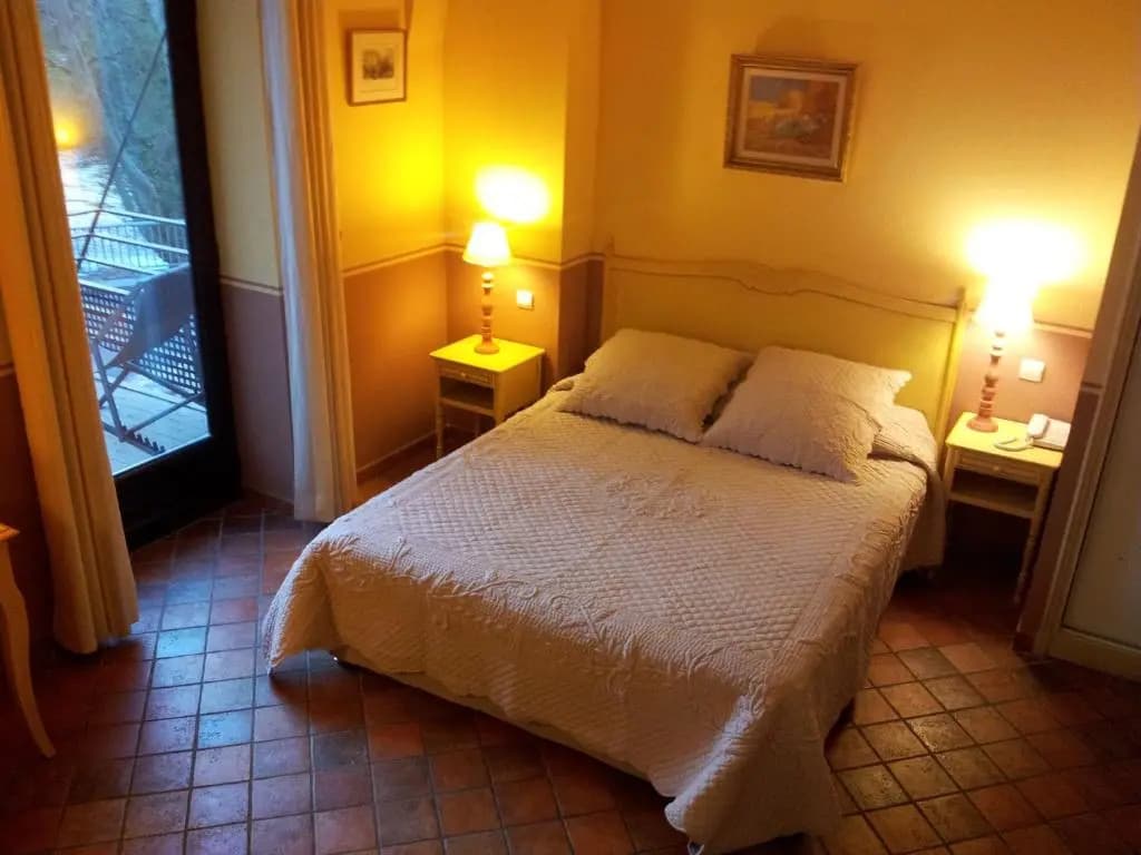 Hotel du Poète - Photo 1