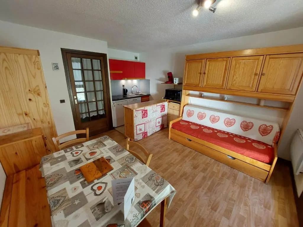 Appartement Valloire, 1 pièce, 4 personnes - FR-1-263-18 - Photo 1