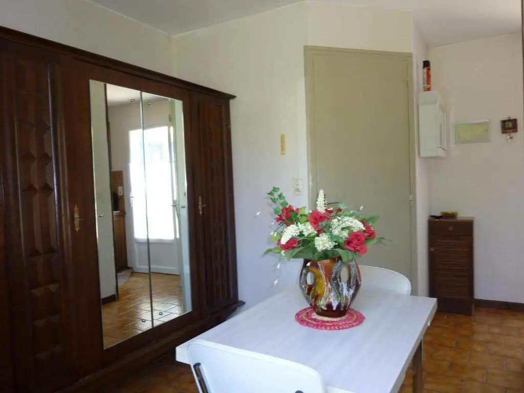 Bourgarel - Photo 1