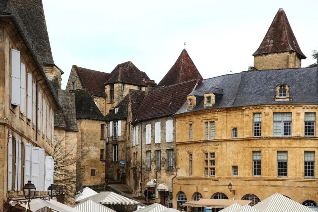 Le Royere - Photo 1
