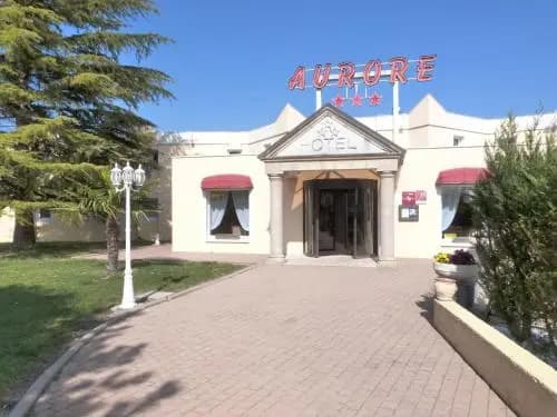 Citôtel Aurore Bourges Nord Saint Doulchard - Photo 1