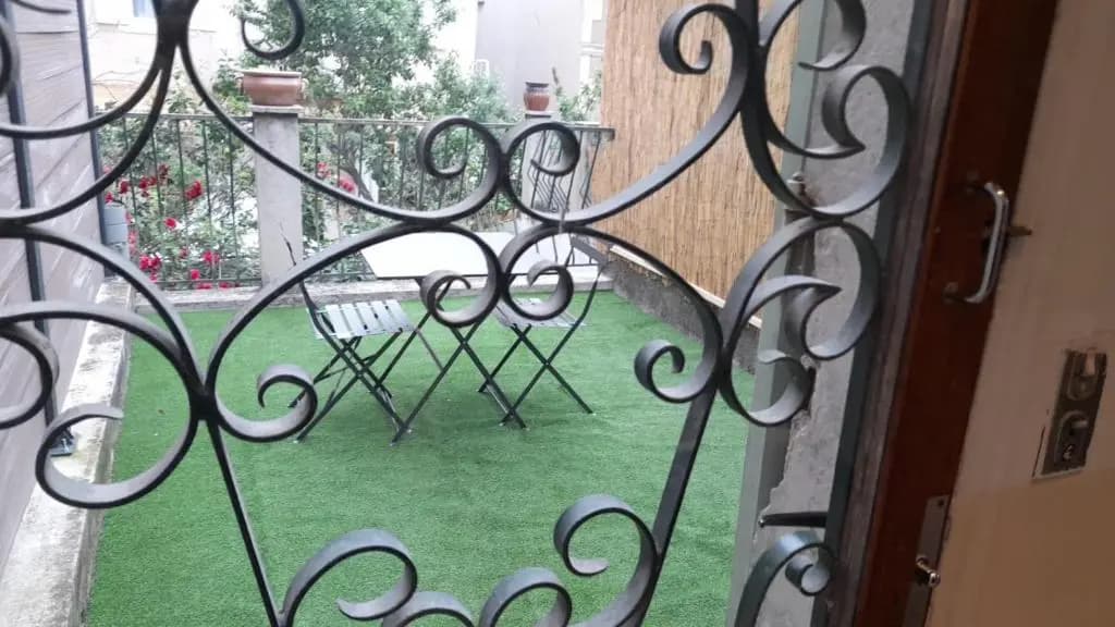 Studio Déco Marseille Centre Terrasse Parking - MaisonMars - Photo 1