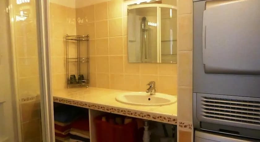 Triplex Sainte Anne - Photo 1