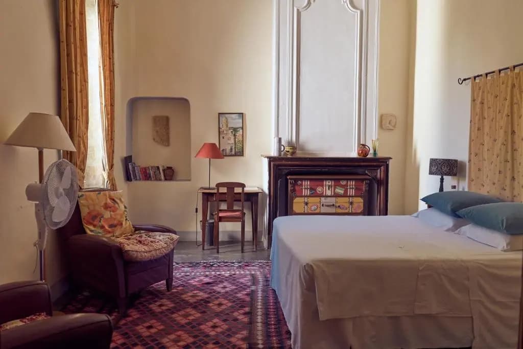 Hôtel de l'Orange - Photo 1