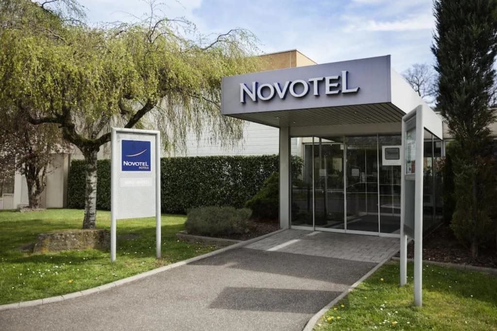 Hôtel Novotel Saint Avold - Photo 1