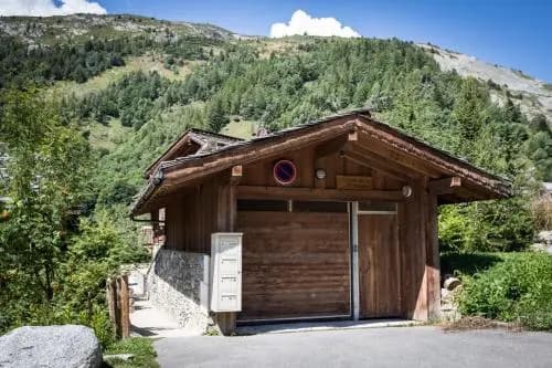 Chalet Silva - Photo 1