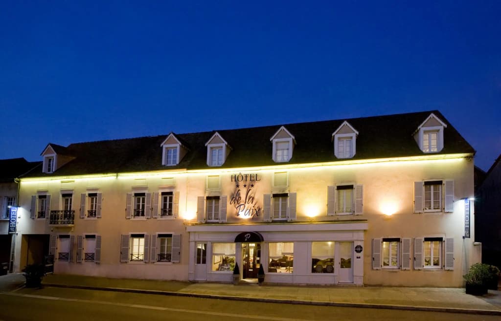 Alfred Hotels Beaune La Madeleine - Photo 1