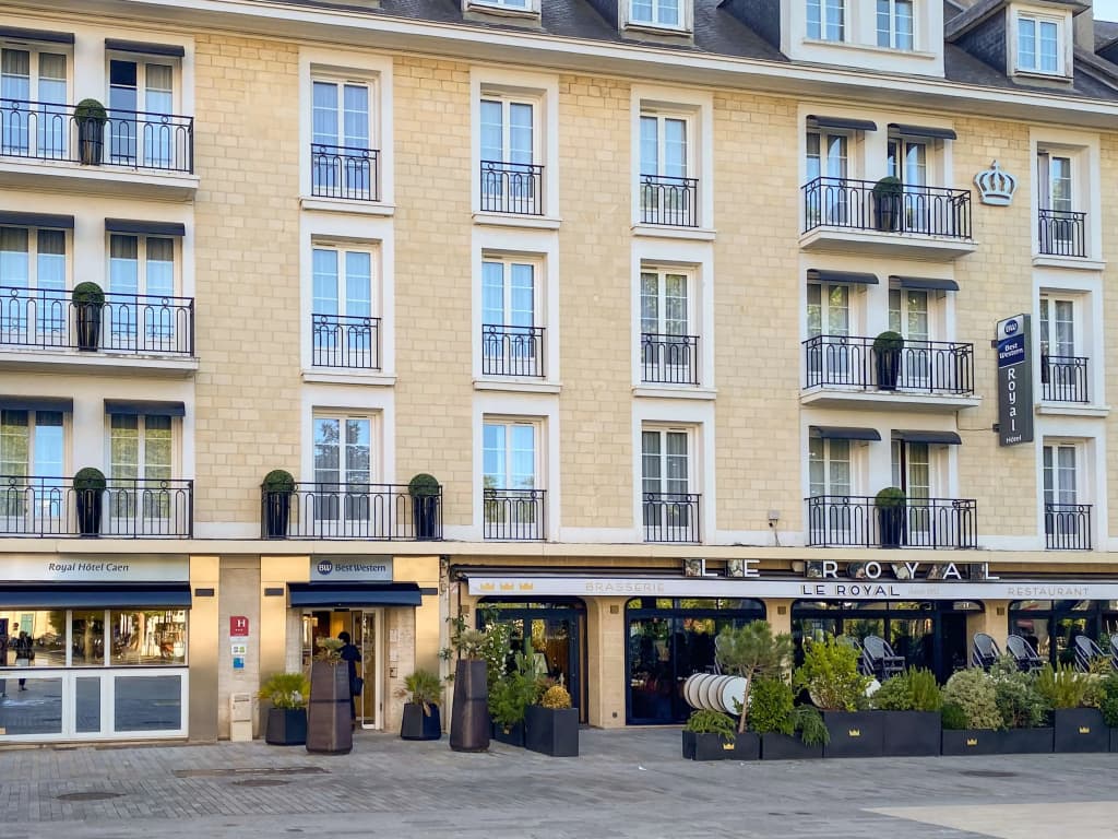 Best Western Royal Hotel Caen - Photo 1