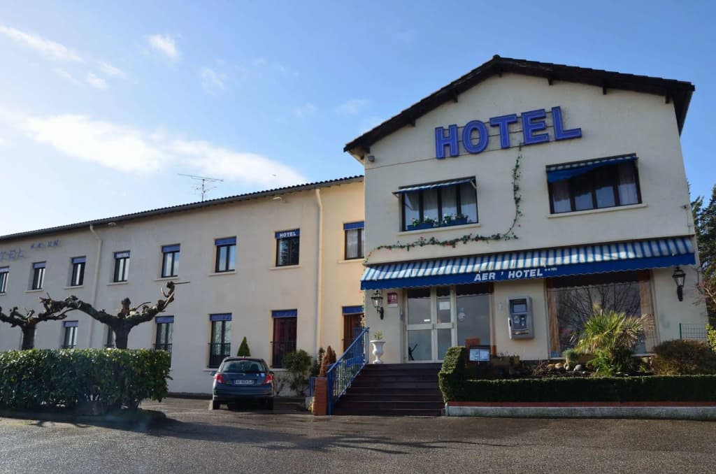 Hotel Aer - Photo 1