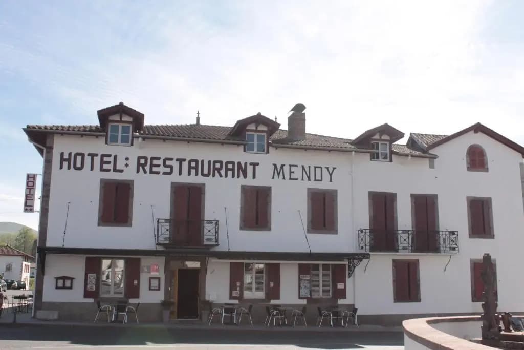 Hotel Mendy - Photo 1