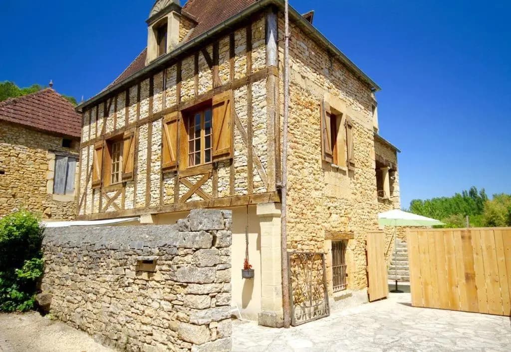 La Maion - Photo 1