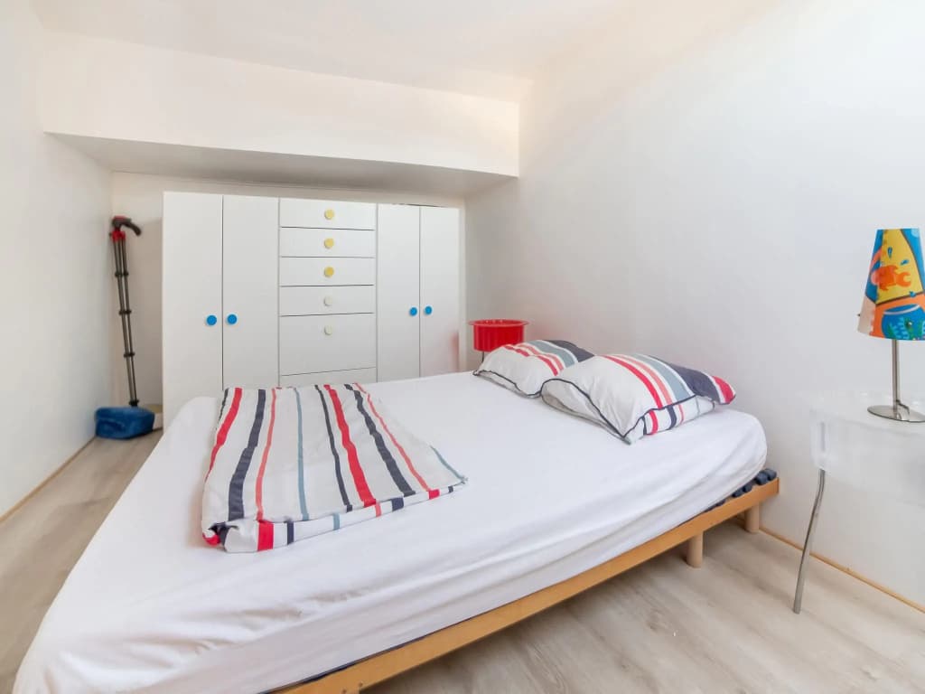 Snug holiday home in Bergerac with terrace - Photo 1
