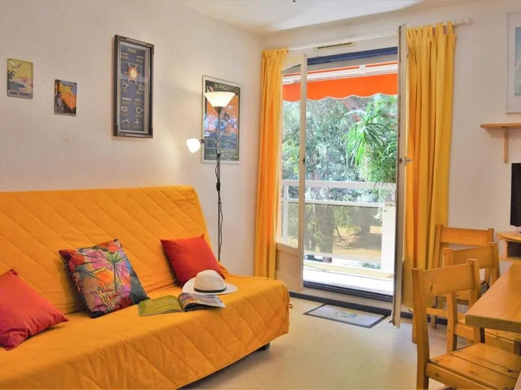 Appartement Bormes-les-Mimosas, 2 pièces, 4 personnes - FR-1-251-334 - Photo 1