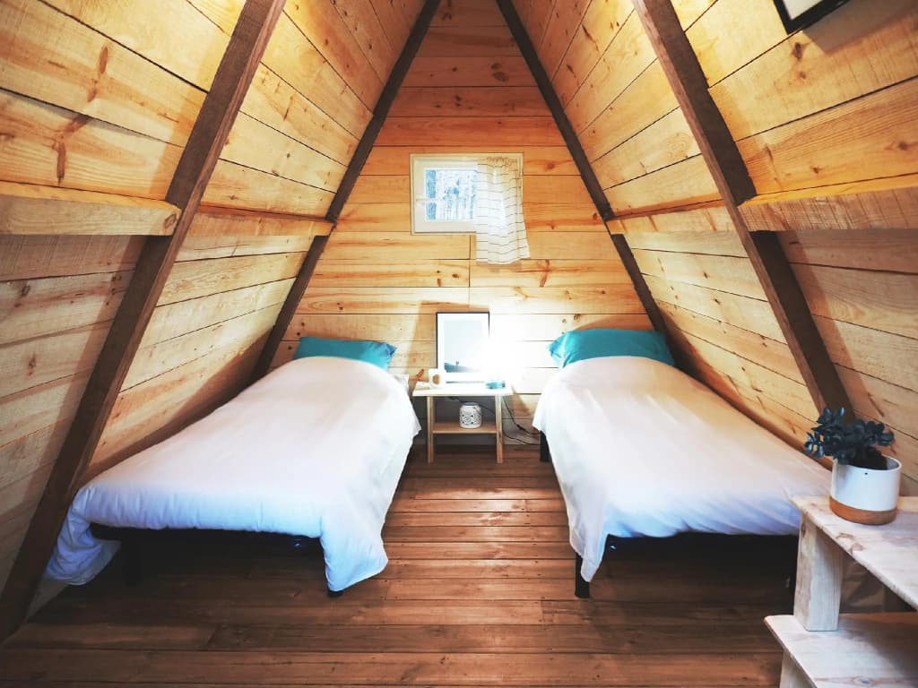 Hoya Surf Camp - Photo 1