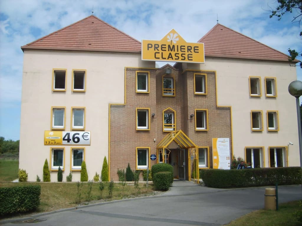 Premiere Classe Dunkerque Sud - Loon Plage - Photo 1