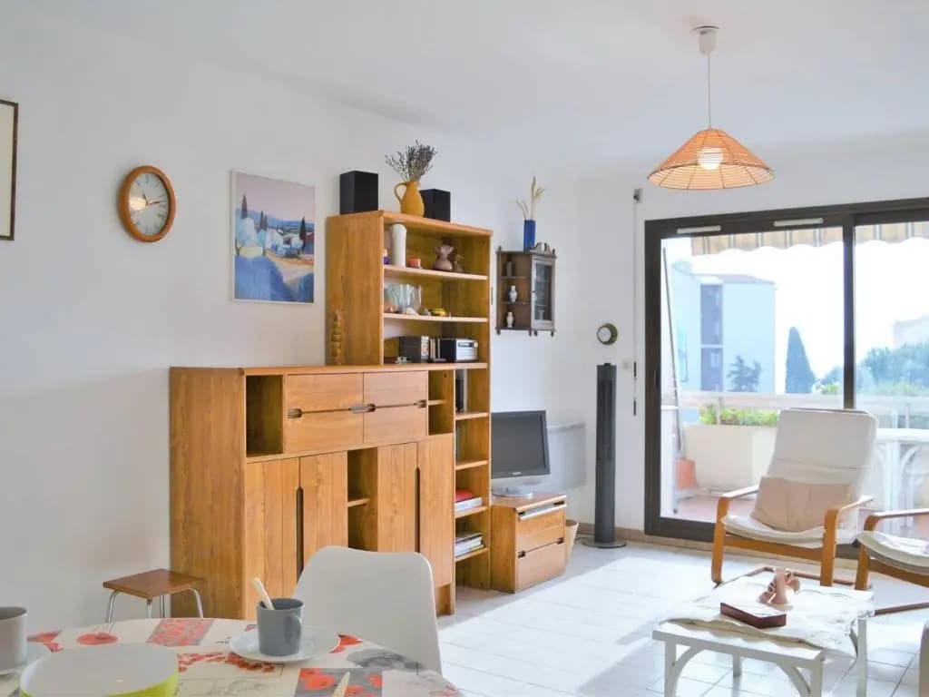 Appartement Le Lavandou, 2 pièces, 4 personnes - FR-1-251-212 - Photo 1