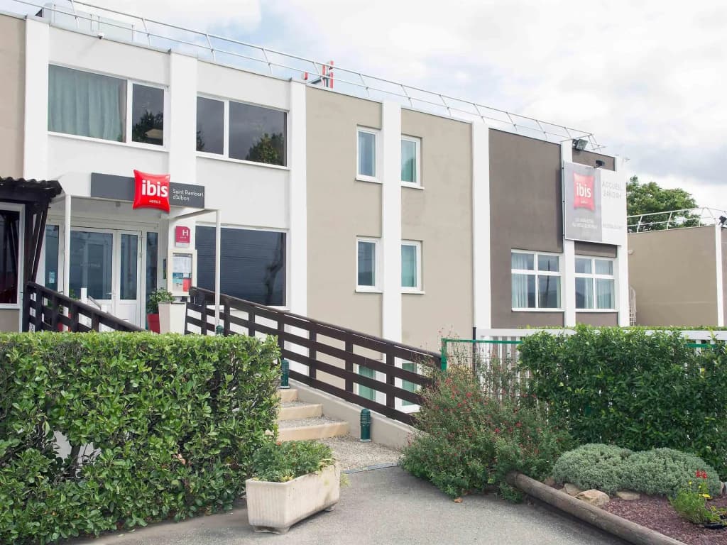 ibis Lyon Sud Saint Rambert d'Albon - Photo 1